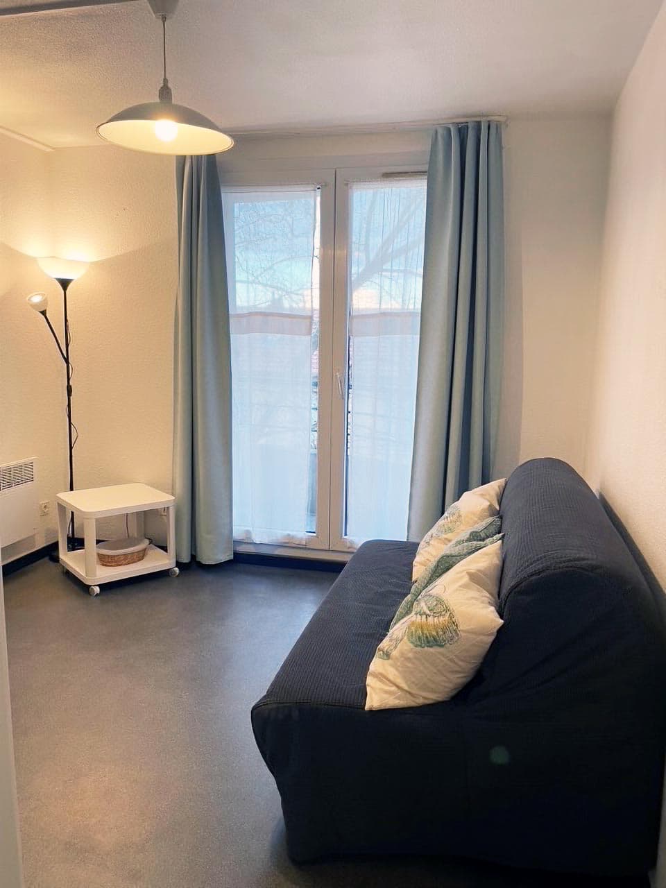 Appartement meublé 2 pièces - le salon
